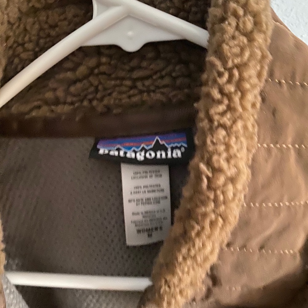 Patagonia jacket . - Picture 8 of 8